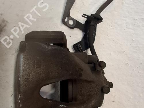 Used Right front brake caliper Right front brake caliper OPEL ZAFIRA A MPV (T98) 1.8 16V (F75) (125 hp) 33768619 33768619