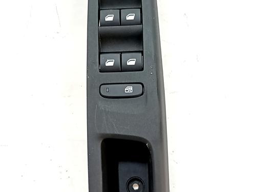 Used Left front window switch OPEL CORSA F (P2JO) 1.2 MHEV (101 hp) 31182305
