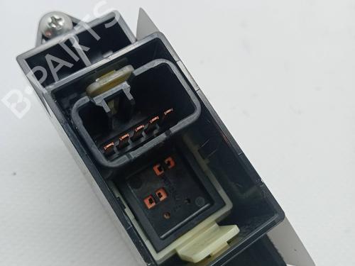 Right front window switch MITSUBISHI ASX (GA_W_) 1.8 DI-D 4WD (GA6W) | BP23351810I26 