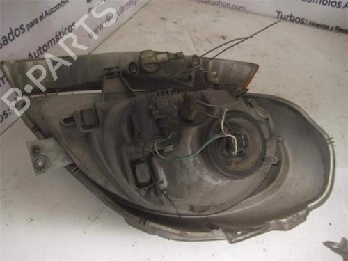 Left headlight RENAULT TRAFIC II Van (FL) 1.9 dCi 100 (FL0C, FL0K, FL0B) | BP26169208C28 