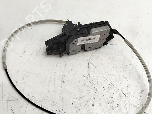 front-right-lock-fiat-500e-332_-2020-39556190 main image