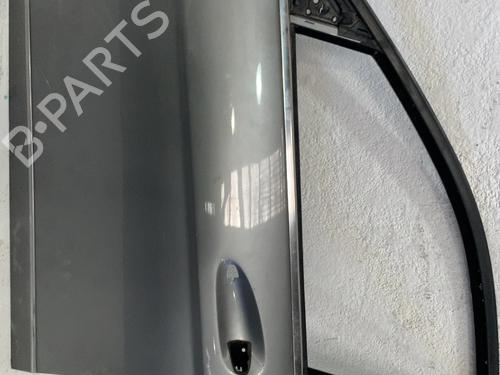 Used Left front door Left front door MERCEDES-BENZ C-CLASS (W204) C 200 CDI (204.001) (136 hp) 33766797 33766797