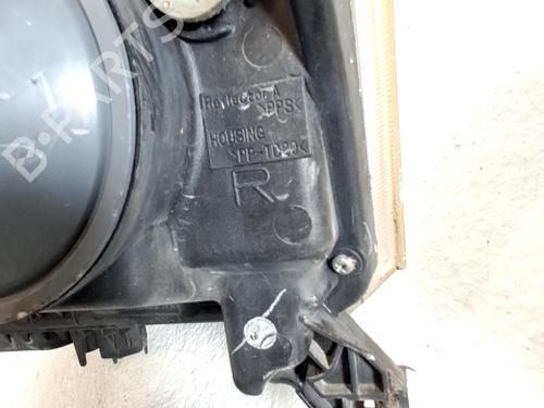 Used Right headlight TOYOTA AVENSIS Saloon (_T25_) 2.0 D-4D (ADT250_, ADT250R) (126 hp) 29559187