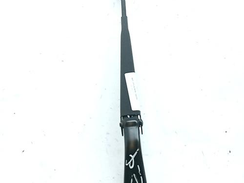 Used Front windshield wiper arm OPEL CORSA F (P2JO) 1.2 Turbo Hybrid (68) (136 hp) 31011844