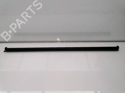 Used Rear parcel shelf PEUGEOT 206 CC (2D) 1.6 16V (2DNFUF, 2DNFUR) (109 hp) 23380066