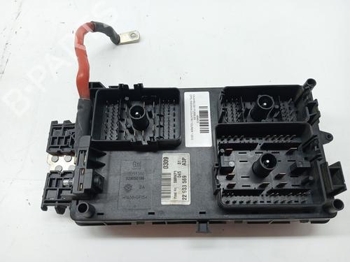 Fuse box OPEL INSIGNIA A (G09) 2.0 CDTI (68) | BP25457390E1 
