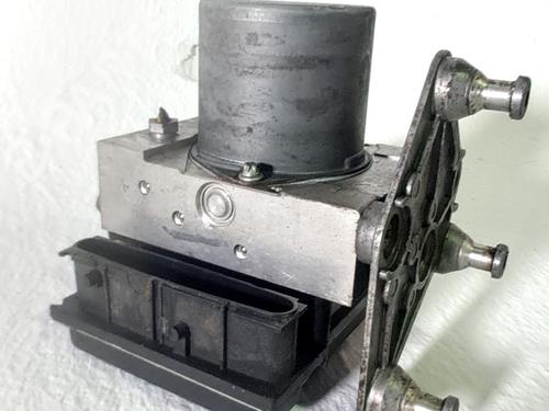 Used ABS pump ABS pump MERCEDES-BENZ SPRINTER 3-t Van (B906) 211 CDI (906.611, 906.613) (109 hp) 33764843 33764843