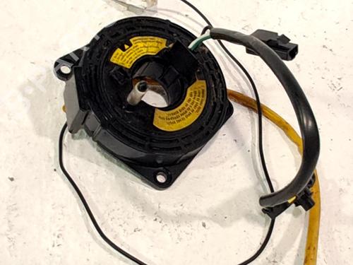 BP32257979C102 main image