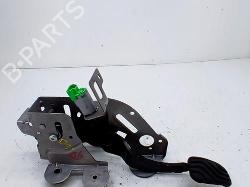 Used Break pedal Break pedal 38417010 38417010