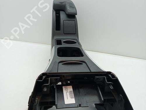 Used Armrest / Center console MERCEDES-BENZ B-CLASS Sports Tourer (W245) B 180 CDI (245.207) (109 hp) 23344692