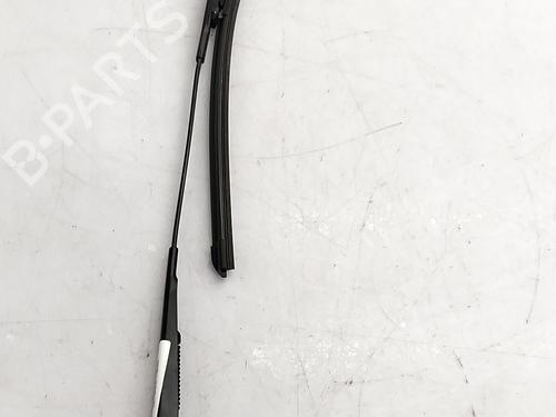 front-windshield-wiper-arm-mercedes-benz-a-class-w169-2004-2005-2006-2007-2008-2009-2010-2011-2012-36377237 main image