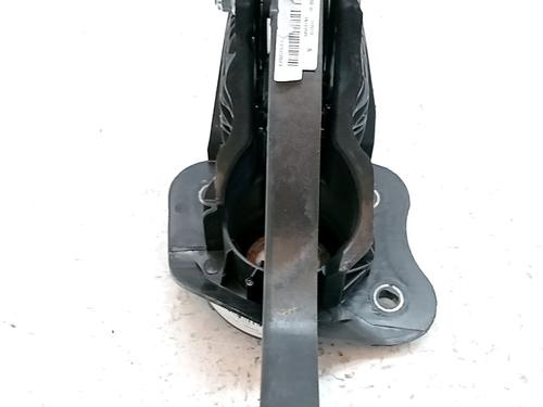 Used Clutch pedal Clutch pedal OPEL ASTRA L (OV5) 1.2 (FPHNSL, FPHNSR) (131 hp) 35752531 35752531
