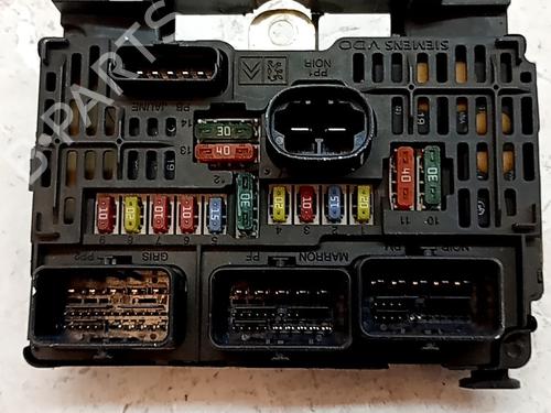 Fuse box CITROËN C5 II (RC_) 1.6 HDi (RC8HZB) | BP35721930E1 - Image 2