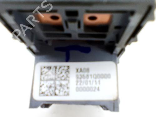 Left rear window switch HYUNDAI i20 III (BC3, BI3) 1.0 T-GDI | BP32720352I29 - Image 2