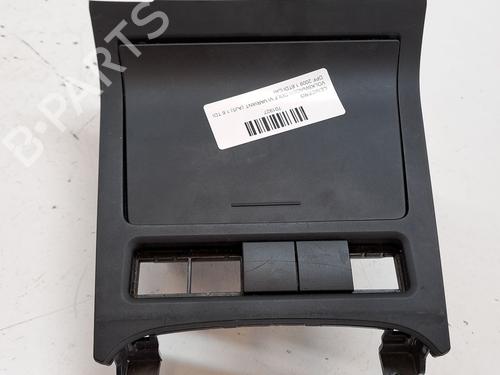 Used Ashtray VW GOLF VI (5K1) 1.6 TDI (105 hp) 27194077