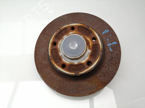 Used Left rear steering knuckle RENAULT MEGANE III Hatchback (BZ0/1_, B3_) 1.5 dCi (BZ09, BZ0D, BZ1W, BZ29, BZ14) (110 hp) 23936270