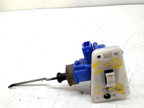 Used Front left lock AUDI 80 B4 Saloon (8C2) 2.0 E (115 hp) 29991664