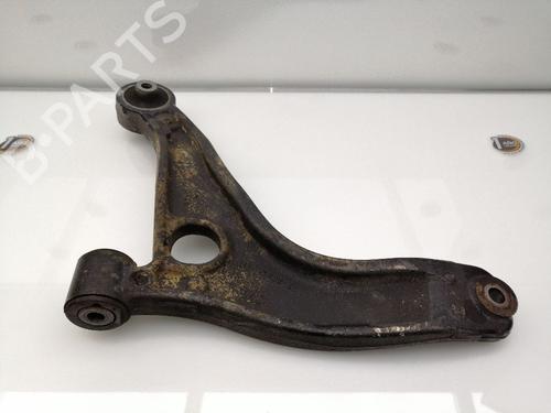 Højre fortil bærearm RENAULT MASTER III Van (FV) 2.3 dCi 145 FWD (FV0E, FV0F, FV0H, FV02, FV0M, FV0S,... (146 hp) 23936118