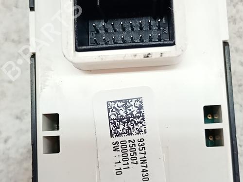 Left front window switch HYUNDAI TUCSON (NX4E, NX4A) 1.6 T-GDi | BP38749042I27 - Image 2