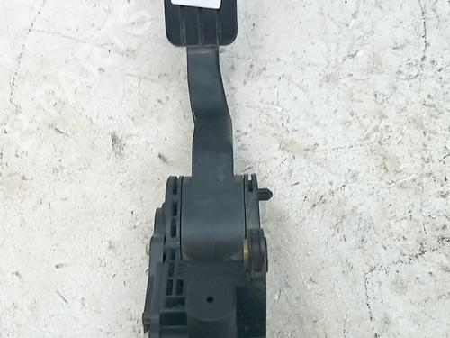pedal-renault-laguna-iii-bt01-2007-2008-2009-2010-2011-2012-2013-2014-2015-37590213 main image