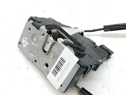 fechadura-frente-direita-peugeot-boxer-platformchassis-2006-36317321 main image