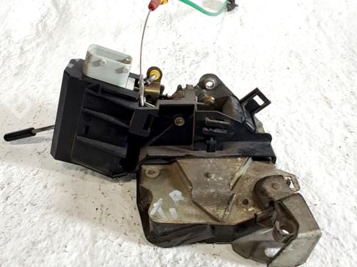 rear-right-lock-bmw-5-e39-1995-1996-1997-1998-1999-2000-2001-2002-2003-32107516 main image
