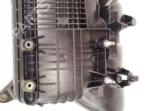 Manifold Indsugning LEXUS IS III (_E3_) 300h (AVE30_, AVE30R) (223 hp) 29051903