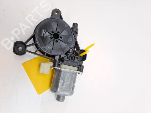 Used Right front window motor VW GOLF VIII (CD1, DA1) 2.0 TDI (116 hp) 23361150