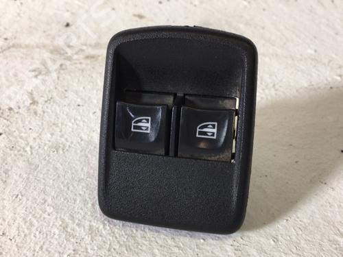 Used Left front window switch Left front window switch 39557967 39557967