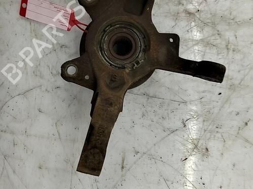 Used Left front steering knuckle Left front steering knuckle RENAULT CLIO III (BR0/1, CR0/1) 1.5 dCi (BR17, CR17) (86 hp) 33765117 33765117