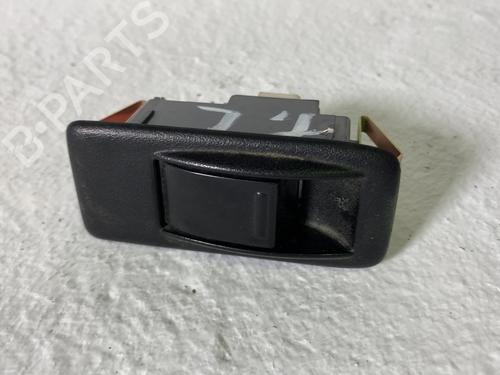 Used Left rear window switch Left rear window switch SUZUKI VITARA (ET, TA, TD) 1.6 i 16V All-wheel Drive (ET, TA02, SE416) (97 hp) 40119458 40119458