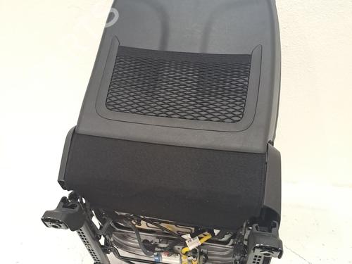 Right front seat KIA SORENTO III (UM) 2.2 CRDi 4WD | BP27461708C16 