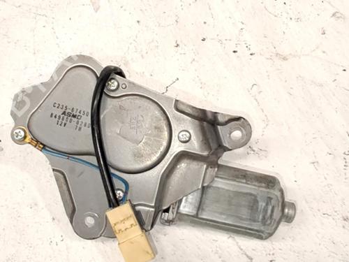 Ruitenwissermotor achter Ruitenwissermotor achter MAZDA 5 (CR) 2.0 (CREW, CR19) (146 hp) 34154824 34154824