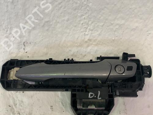 front-left-exterior-door-handle-mercedes-benz-c-class-w204-2007-2008-2009-2010-2011-2012-2013-2014-2015-33766807 main image