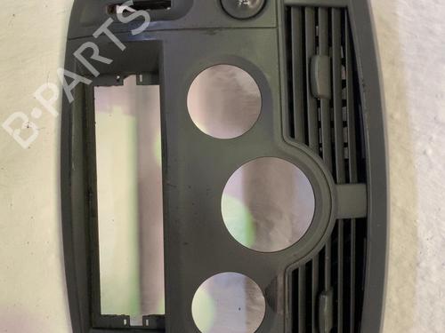 air-vent-renault-scenic-ii-jm01_-2003-2004-2005-2006-2007-2008-2009-2010-34497178 main image