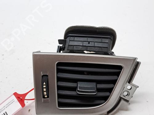 Used Air vent HYUNDAI i30 (GD) 1.6 CRDi (110 hp) 27462736