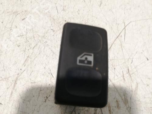 Used Right front window switch SEAT IBIZA II (6K1) 1.9 SDI (64 hp) 26538005