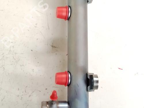 Injection rail AUDI A4 B7 (8EC) 2.7 TDI | BP36109151M98  - Image 5