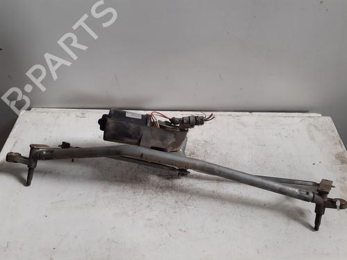 Used Front wiper motor RENAULT CLIO I (B/C57_, 5/357_) 1.2 (5/357Y, 5/357K) (58 hp) 26538706