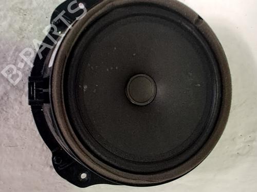 speaker-jaguar-xf-ii-x260-2015-33766092 main image