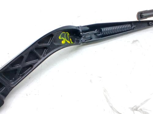 Front windshield wiper arm LAND ROVER DISCOVERY SPORT (L550) 2.0 D 4x4 | BP31801839C143