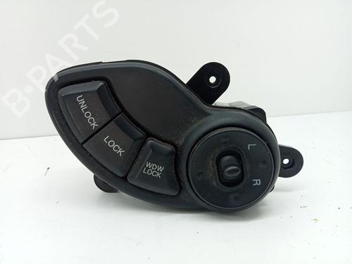 Used Mirror switch HYUNDAI SANTA FÉ I (SM) 2.4 16V 4x4 (146 hp) 27557315
