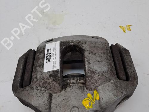 Used Right front brake caliper BMW 5 (E60) 520 d (177 hp) 23368938