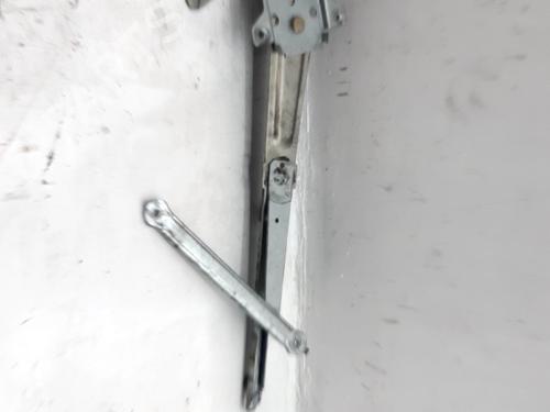 Used Front right window mechanism Front right window mechanism SUZUKI SWIFT III (MZ, EZ) 1.3 (RS413, ZC11S) (92 hp) 34508106 34508106