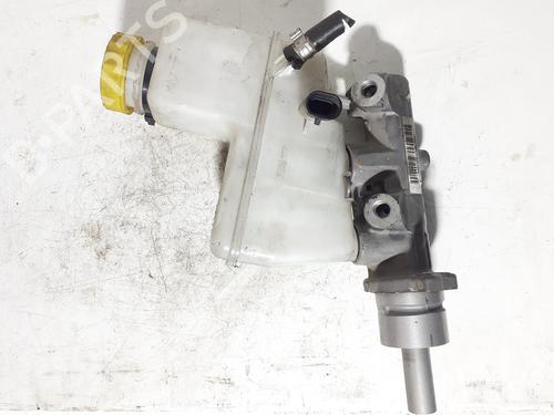 Used Brake master cylinder FIAT BRAVO I (182_) 1.9 TD 100 S (182.AF) (100 hp) 25915203