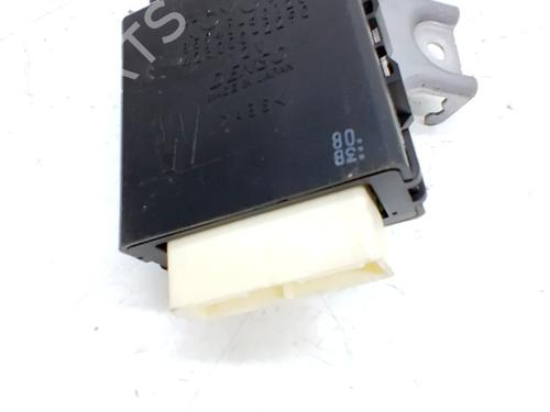 Elektronisk modul Elektronisk modul TOYOTA LAND CRUISER PRADO (_J15_) 2.8 D-4D (GDJ150_, GDJ155_, GDJ150, GDJ151) (177 hp) 35977354 35977354