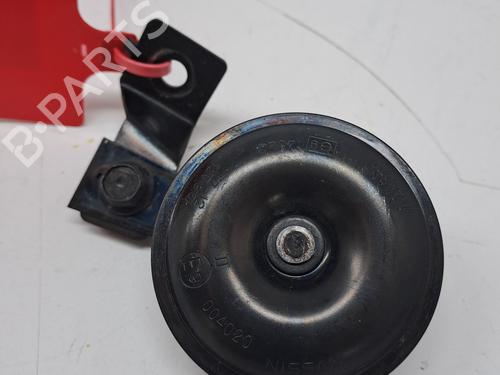 Used Horn NISSAN LEAF (ZE1) Electric (150 hp) 23380209