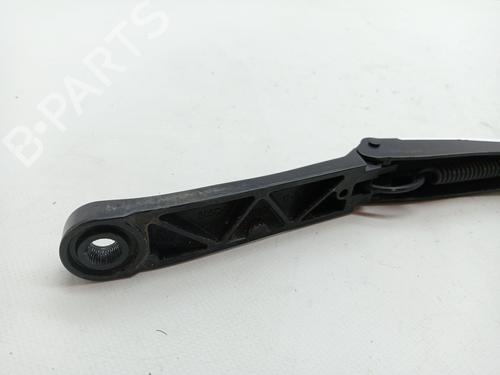 Used Front windshield wiper arm OPEL ASTRA J Saloon 1.6 CDTi (69) (136 hp) 23353645