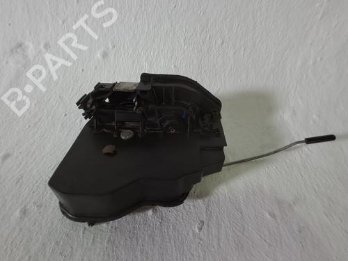 Cerradura puerta trasera derecha Cerradura puerta trasera derecha 39499058 39499058
