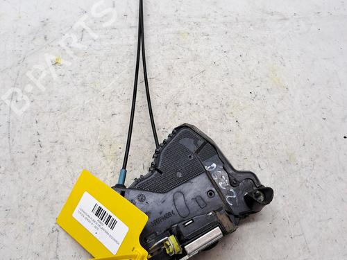 Cerradura puerta delantera izquierda TOYOTA VERSO (_R2_) 1.6 (ZGR20_, ZGR20R) (132 hp) 23359774